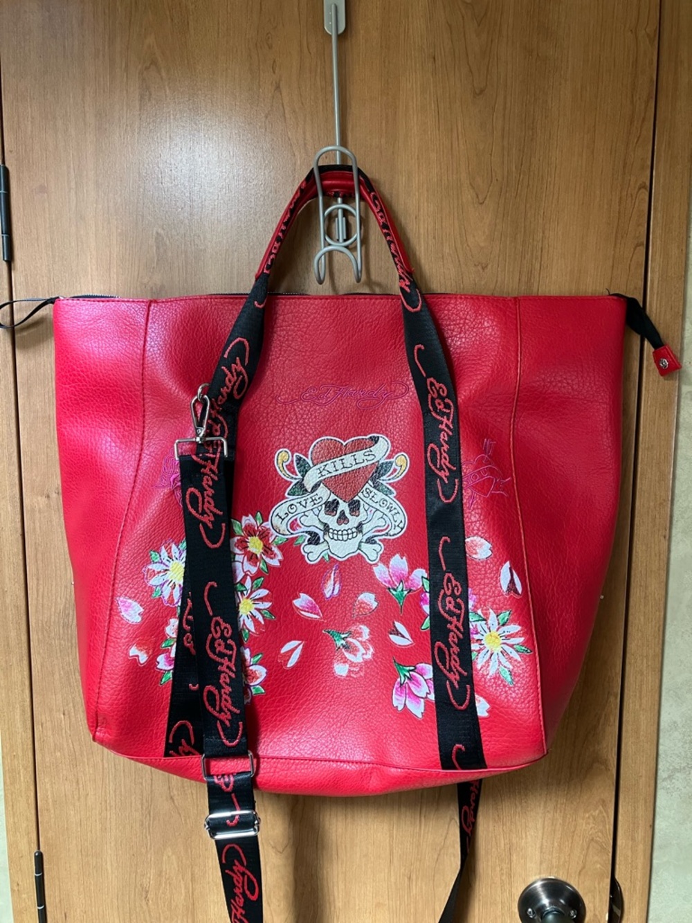 Ed Hardy Red Floral XXL Weekender Tote Bag Skull Floral Graphics Shoulder Strap